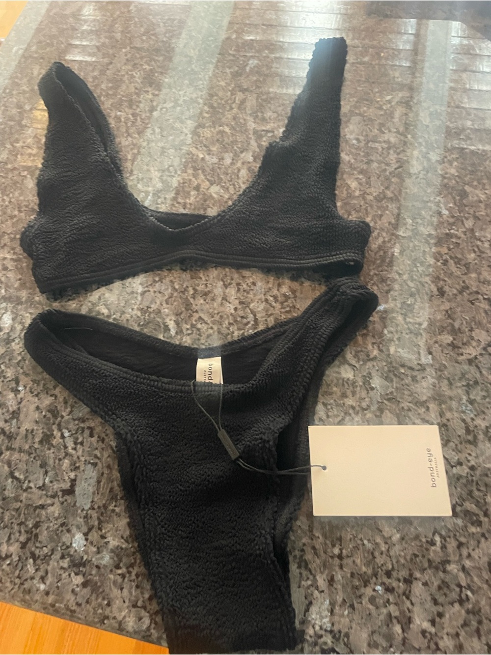 Bond eye Australia black scout crop bikini - Picture 5 of 6